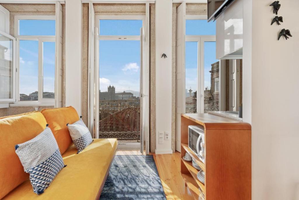 Host Wise - Lovely Shinny Flats With Balcony - Clerigos Porto Kamer foto