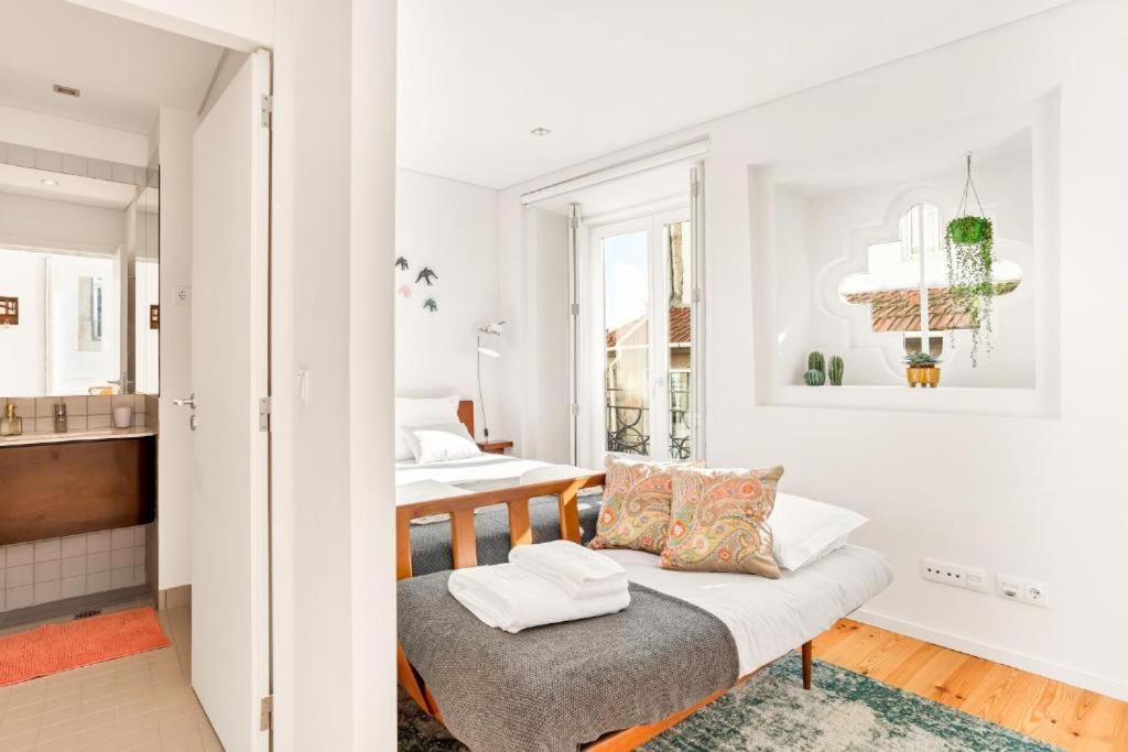 Host Wise - Lovely Shinny Flats With Balcony - Clerigos Porto Buitenkant foto