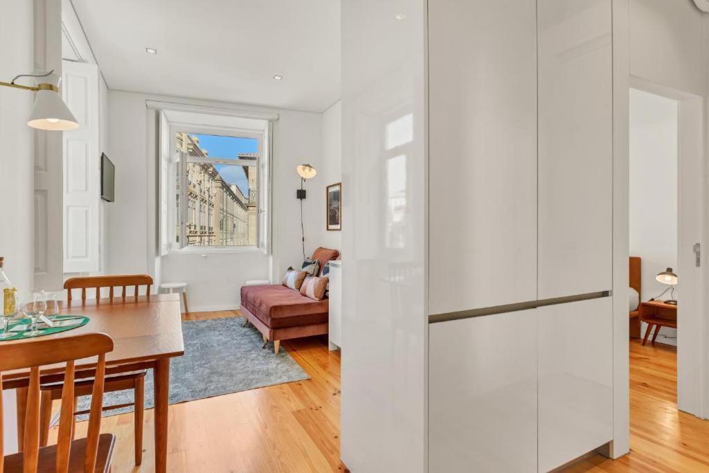 Host Wise - Lovely Shinny Flats With Balcony - Clerigos Porto Kamer foto