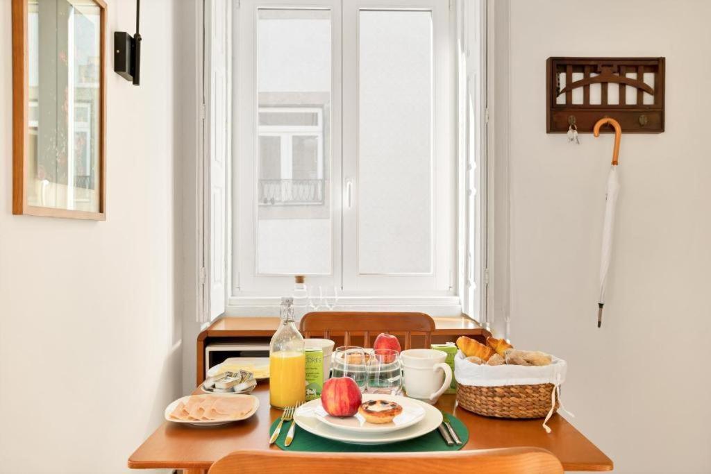 Host Wise - Lovely Shinny Flats With Balcony - Clerigos Porto Kamer foto